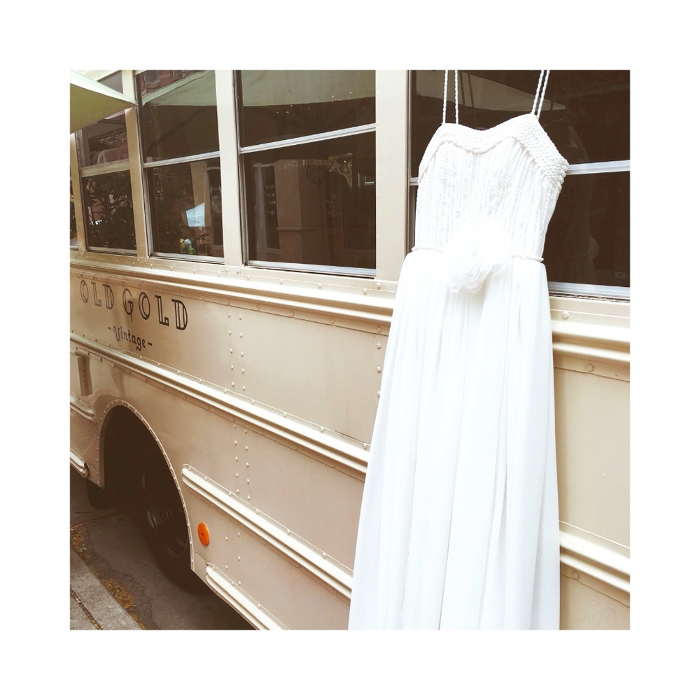 vintage Grecian goddess wedding dress with full tulle skirt